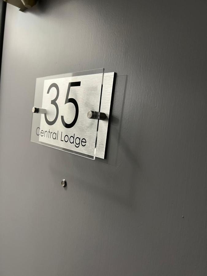 Huddersfield Central Lodge エクステリア 写真